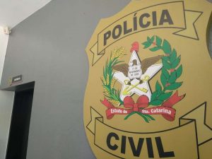 Homem condenado por estuprar enteada é preso em Jaraguá do Sul
