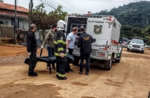 Polícia Civil investiga morte de homem em incêndio em Jaraguá do Sul