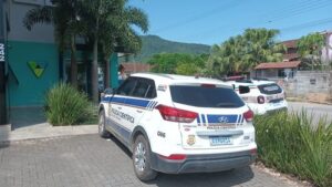 Polícia Militar e Científica atendem ocorrência de furto em agência bancária em Schroeder