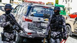 Tumulto na vizinhança: ocorrência de desacato, desobediência e resistência termina com uso de gás pimenta e prisões em Guaramirim