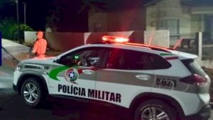 Homem é flagrado com maconha durante abordagem policial em Jaraguá